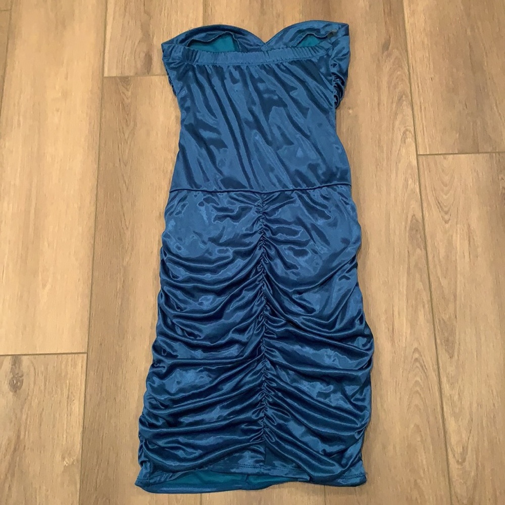Ruby Rox (Body Central) Scrunchy Dress Fitted Sexy Sweetheart Bust Strapless - Picture 7 of 12